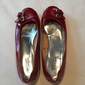 Patent leather flats